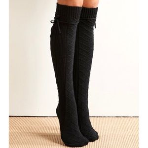 NWT Simple Suzanne Betro Cable Knit Knee High Socks OS Fits Most